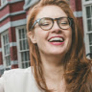 Meet your Posher, Claire